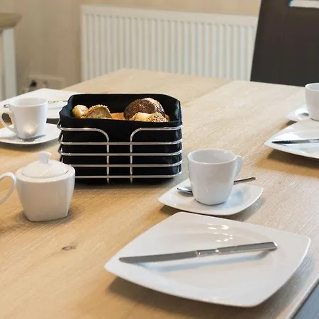 Ferienwohnung-stadtlounge-exklusive-stadtwohnung Lägenhet