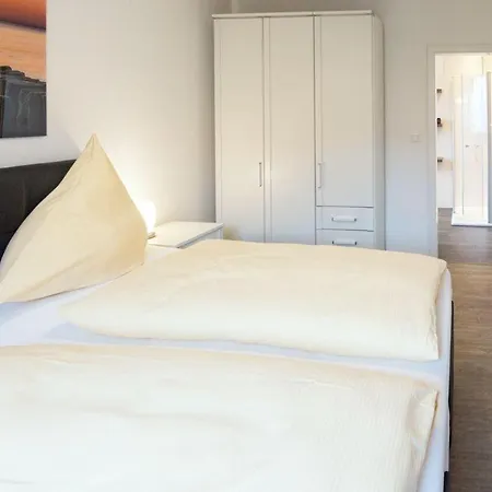 Ferienwohnung-stadtlounge-exklusive-stadtwohnung Lägenhet