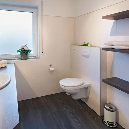 Ferienwohnung-stadtlounge-exklusive-stadtwohnung Lägenhet *